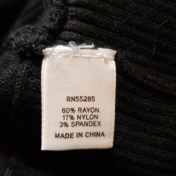 ~Express Design Studio Black Sweater Sz. XS - Picture 7 of 7